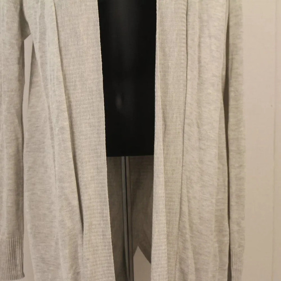 Neiman Marcus Shrug - Picture 3 of 9